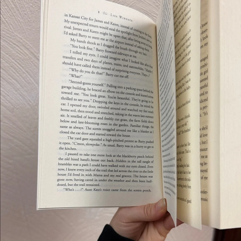 A Thousand Voices by Lisa Wingate Paperback - Picture 15 of 16